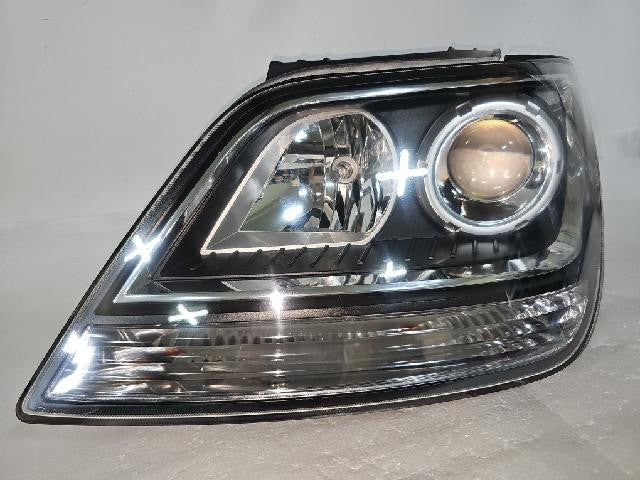 2017 KIA The New Mojave Left Xenon Headlight 92101 2J