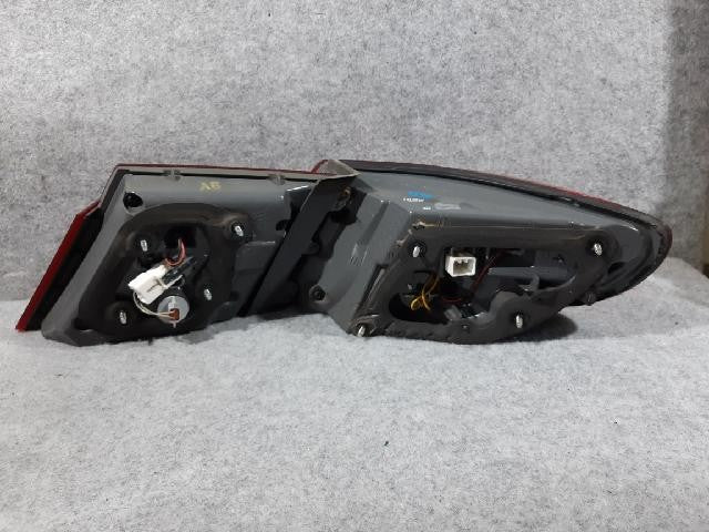 2011 Hyundai Azera The luxury Grandeur Rear,Left LED TailLight 92401-3L5