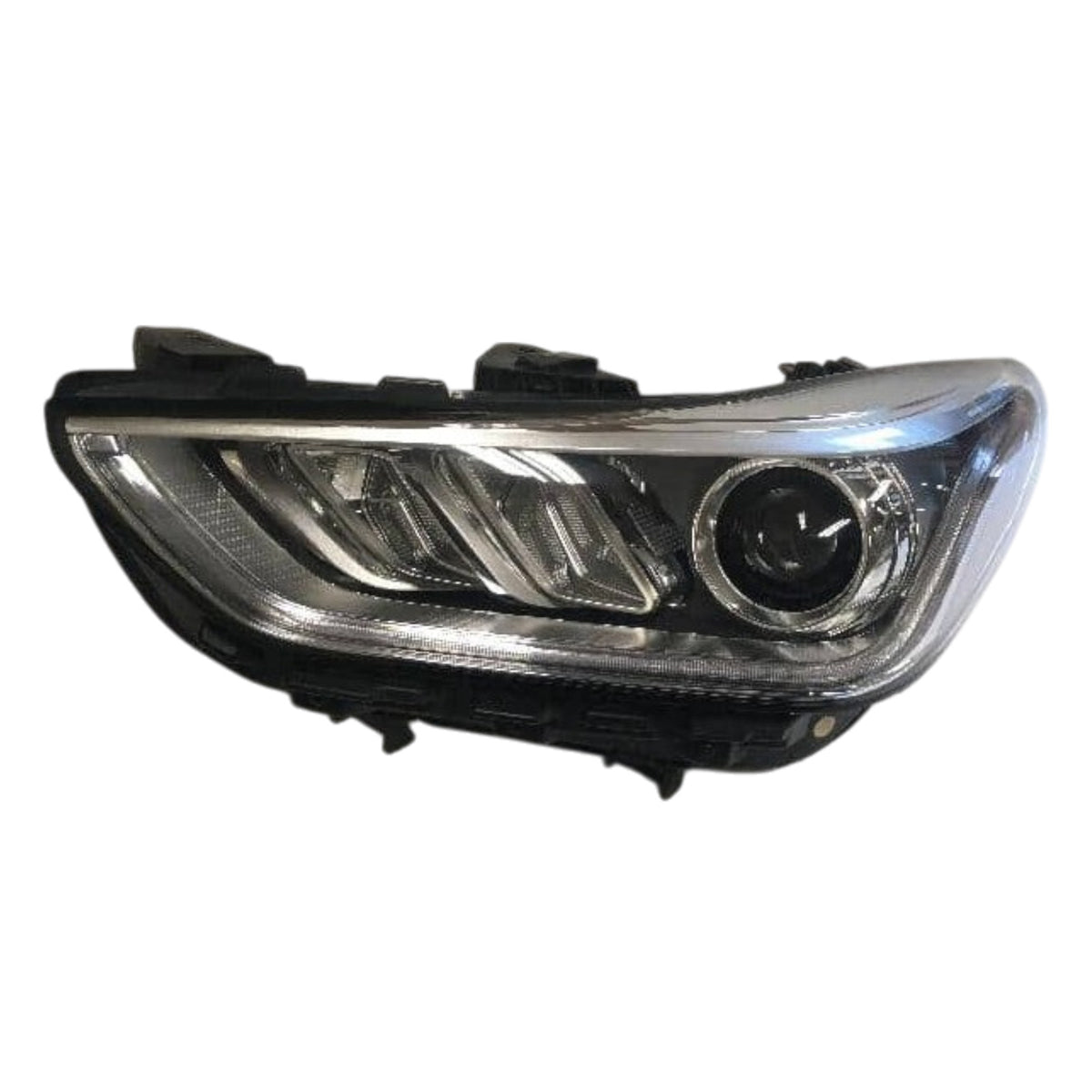 Genesis G90 EQ900 Full LED PAIR USED GENUINE 92101 D2 92102 D2