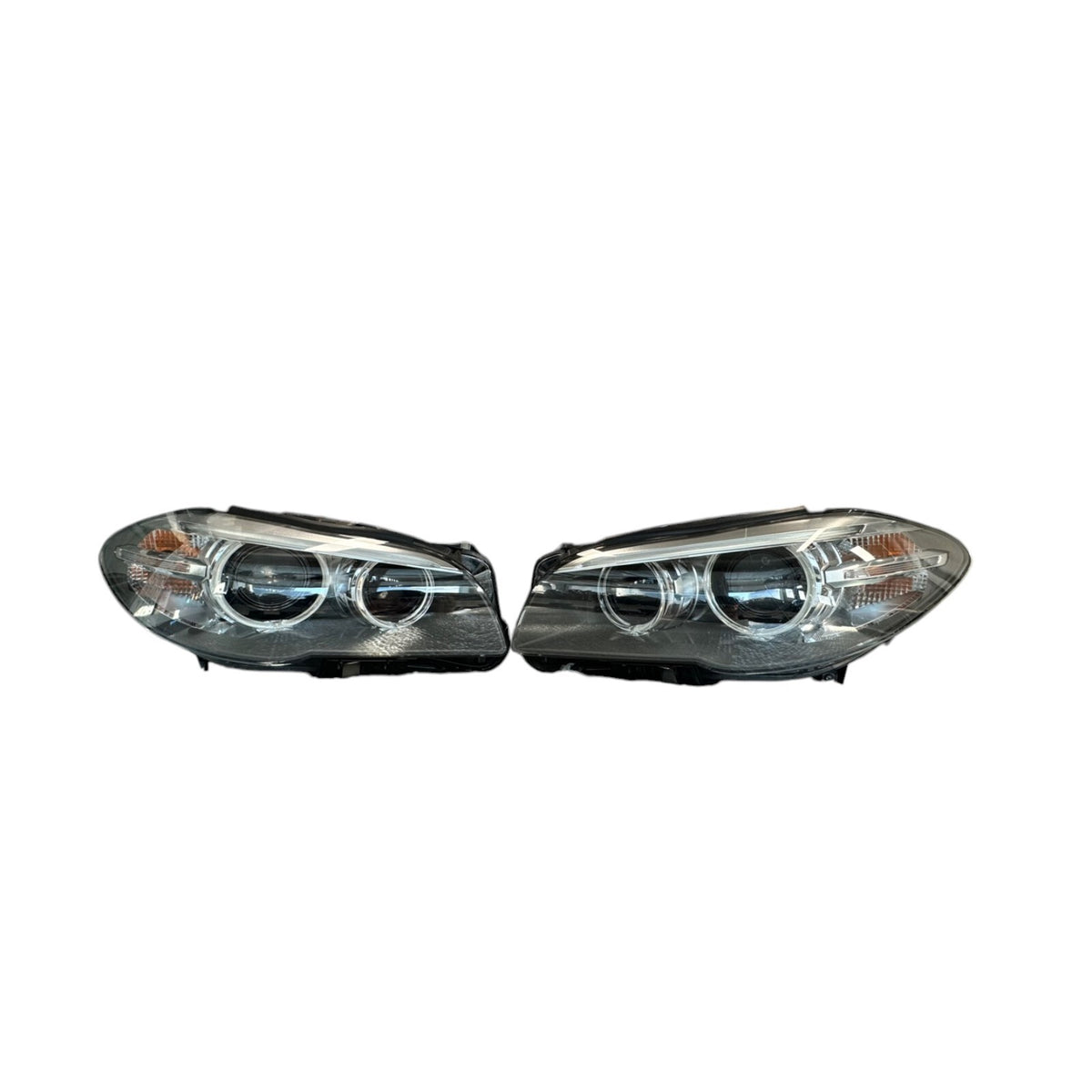BMW 5 Series F18 F10 F11 LCI  Xenon Headlight  Pair USED GENUINE 7343911 7343912