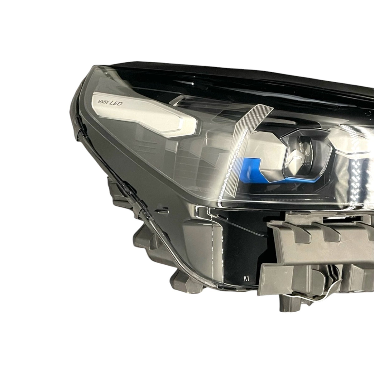 BMW 5 Series G60 G61 Adaptive LED Headlight Pair USED GENUINE 5A878F1 5A878F2