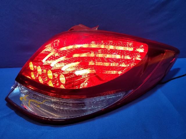 2013 Hyundai Veloster Rear,Right LED TailLight 92402-2V120