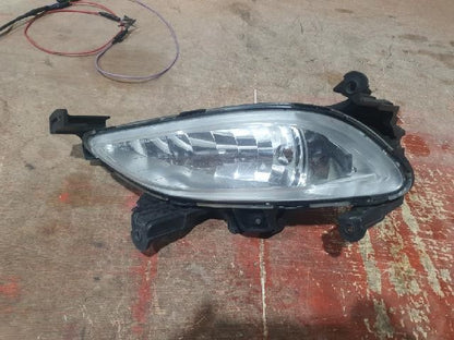 2010 Hyundai YF Sonata Left Halogen Fog Light 92201-3S000