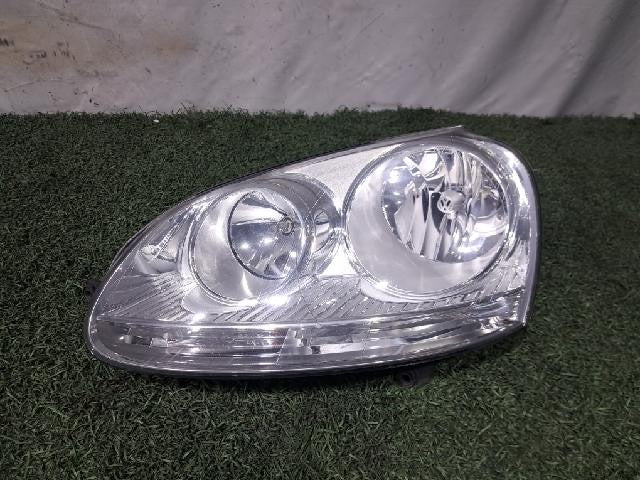 2011 Volkswagen TDI Left Headlight