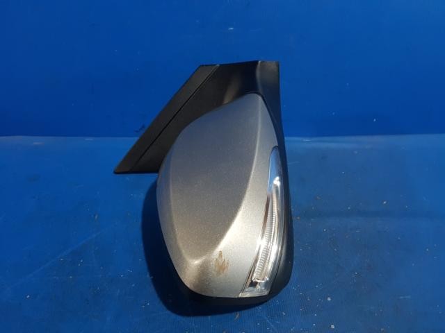2012 Hyundai Elantra GT i30 Right Side Mirror