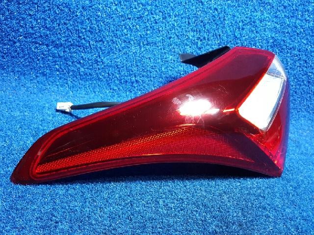 2016 Hyundai Elantra GT i30 Rear,Left TailLight 92401 A5001