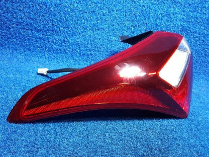 2016 Hyundai Elantra GT i30 Rear,Left TailLight 92401 A5001