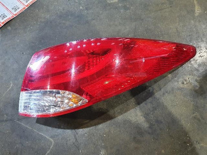 2015 Hyundai Tuscon Tucson ix LMX20 Rear,Right TailLight 92402 2S000