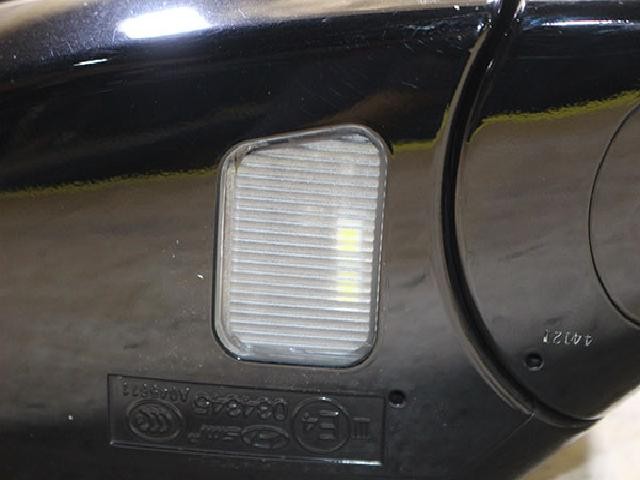 2014 Hyundai Genesis DH Right Black Side Mirror 87620-B1000