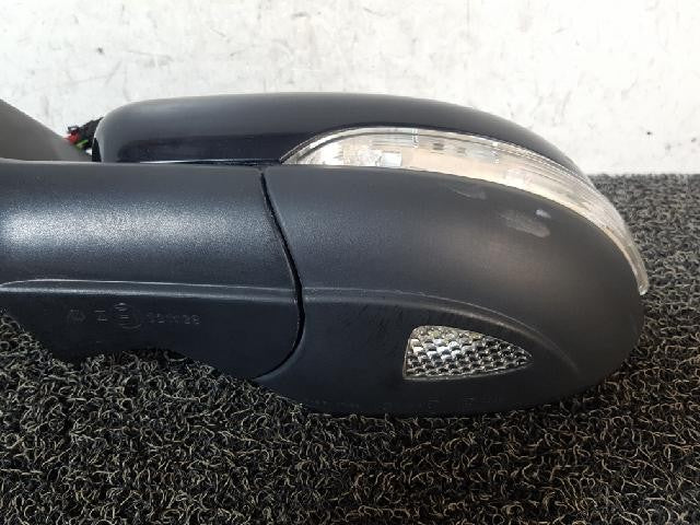 2010 Volkswagen Golf BlueMotion Left Side Mirror