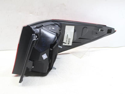 2013 Lexus ES 300h Rear,Left LED TailLight 81561 33580