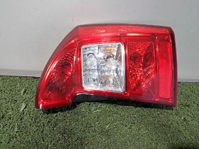 2010 KIA Rondo New Rear,Right TailLight