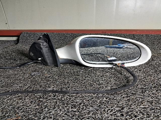 2010 Volkswagen New PASSAT Right Side Mirror