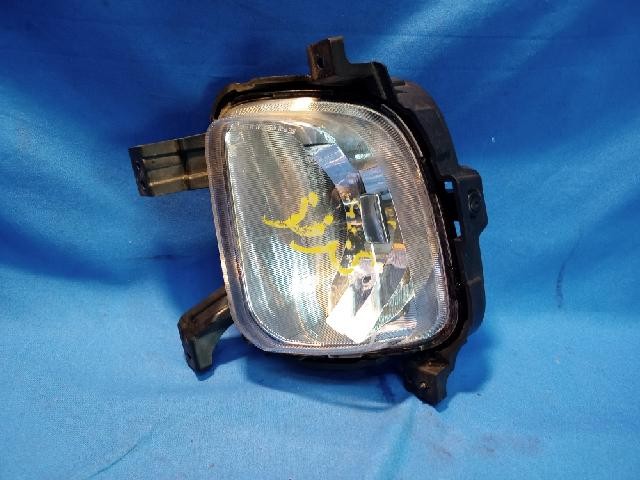 2015 KIA Rondo All New Carens Right Fog Light 92202A4000