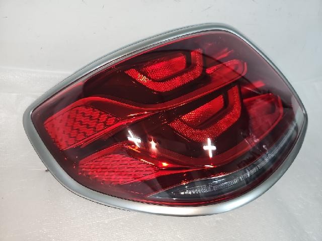 2018 KIA K900 The K9 Rear,Left LED TailLight 92401 J6