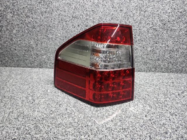2011 KIA Mojave Rear,Left TailLight 92401 2J101