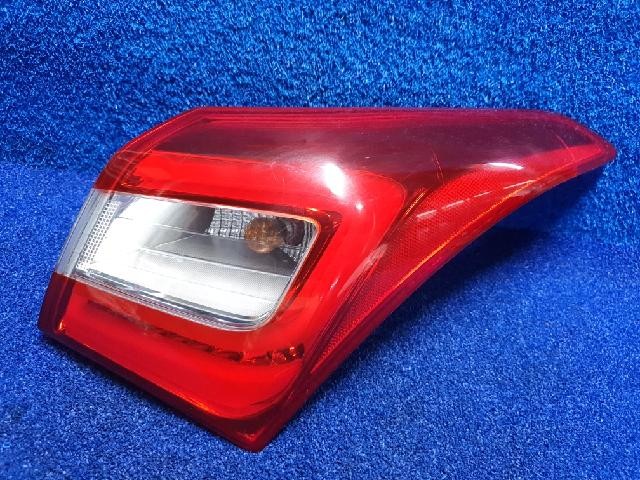 2012 Hyundai Elantra GT i30 GD Rear,Right TailLight 92402 A5100