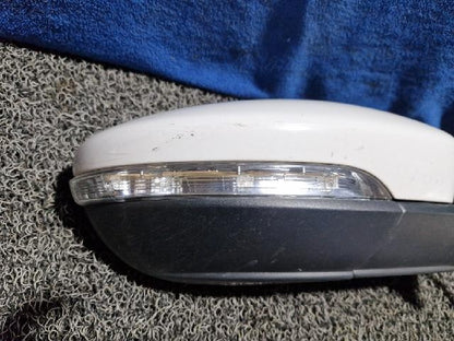 2014 Volkswagen CC Right Side Mirror