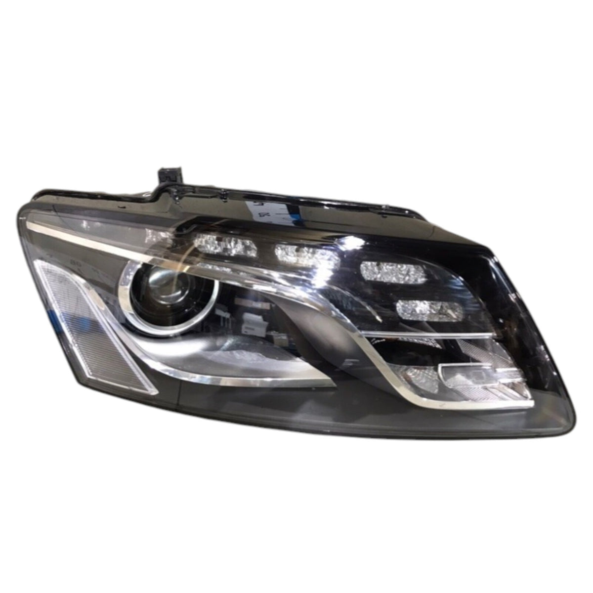 Audi Q5 8R HID RIGHT USED GENUINE 8R0941030AF