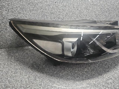 2015 KIA Cedona all new Carnival Right Headlight 92102A9000