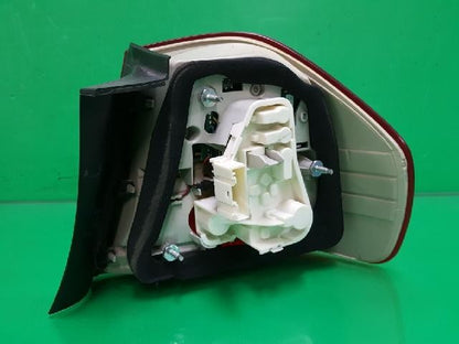 2011 BMW 320i Rear,Left TailLight 4871731