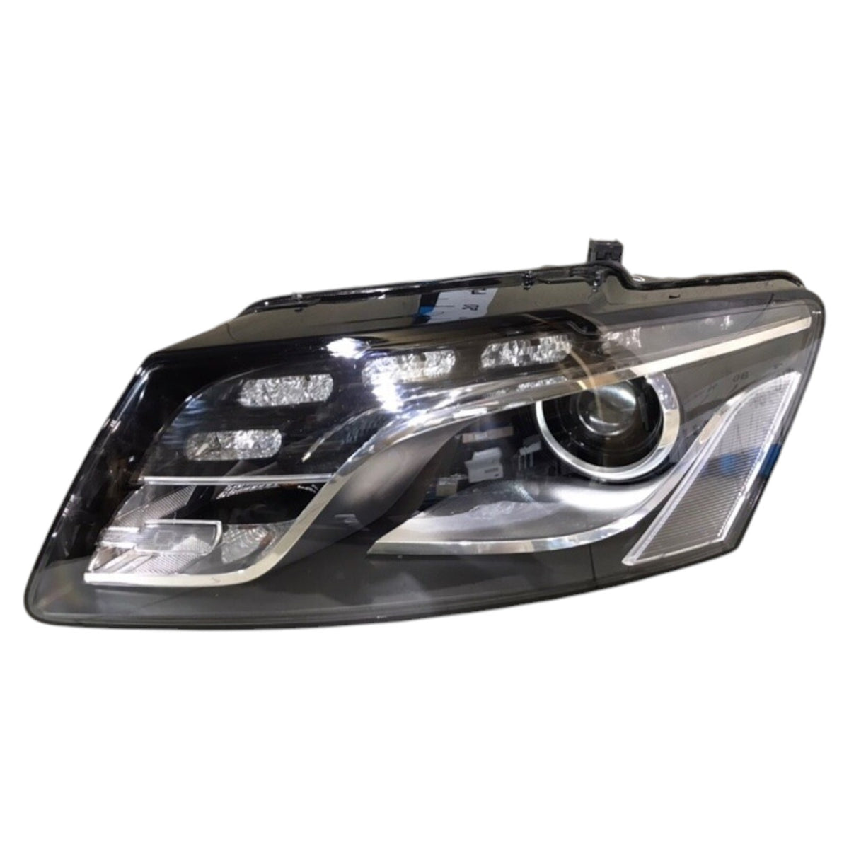 Audi Q5 8R HID LEFT USED GENUINE 8R0941029AF
