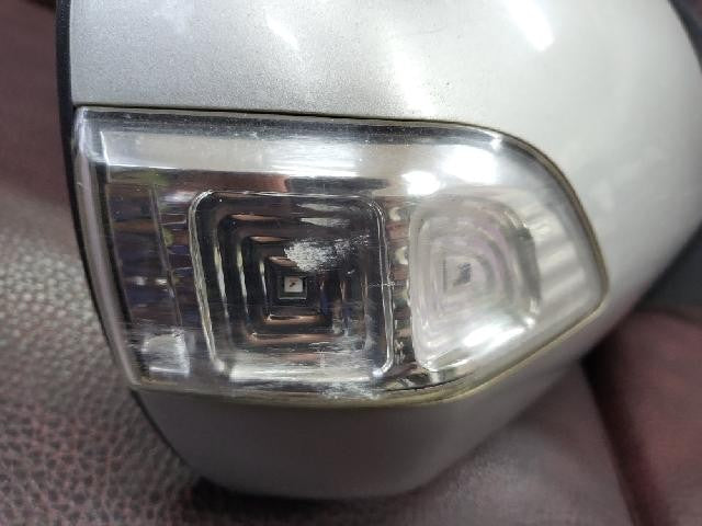 2014 KIA Cedona Grand Carnival R Right Silver Side Mirror 87620 4D9013D