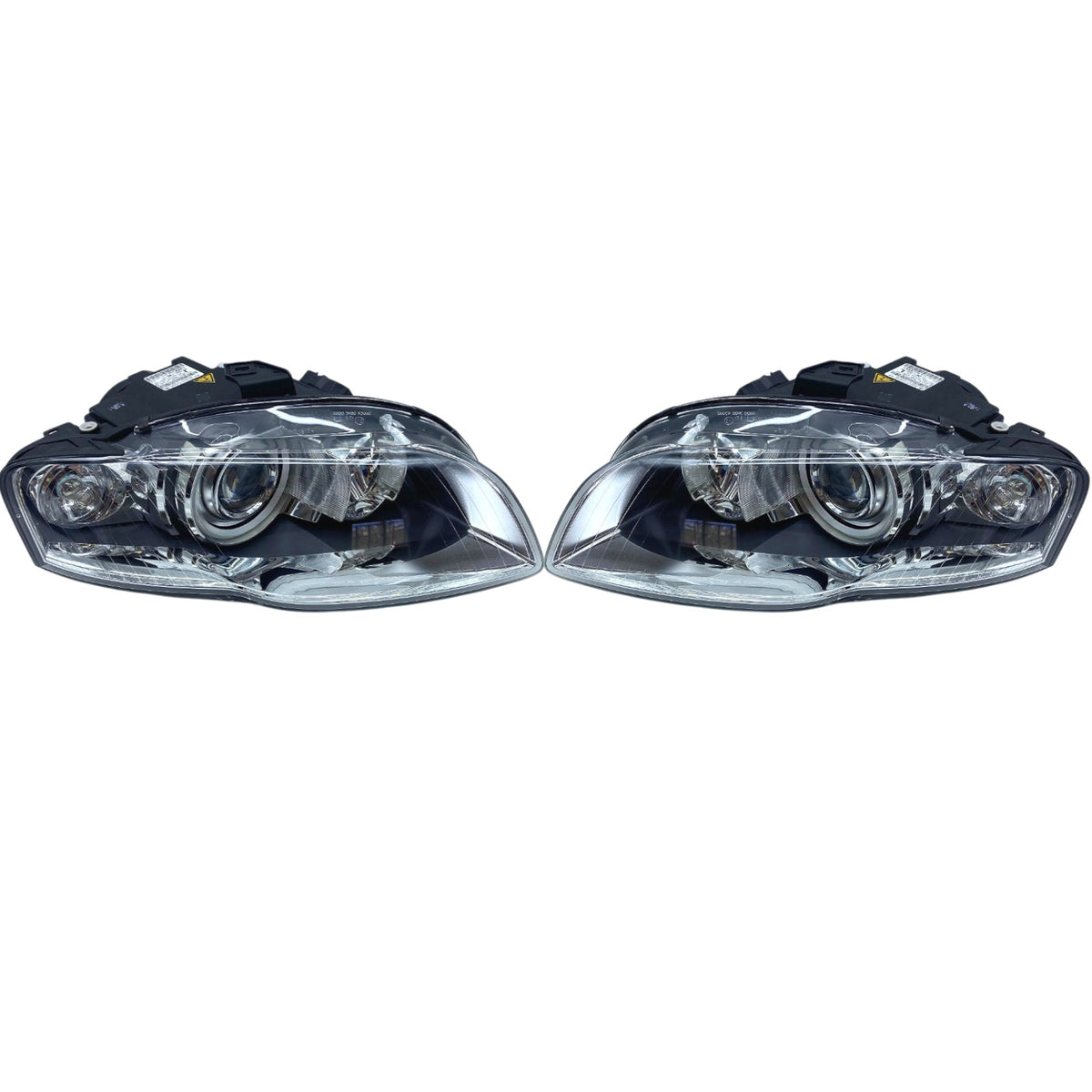 Audi A4  8E FL Xenon PAIR USED GENUINE 8E0941029BM 8E0941030BM