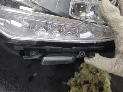 2016 KIA K900 The New K9 Left Headlight 921013T500