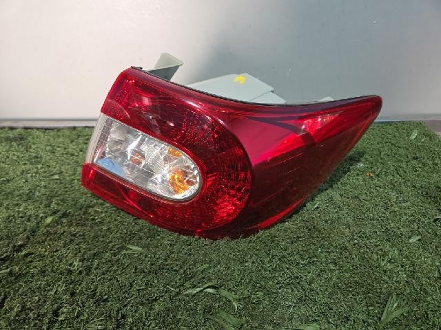 2010 Chevrolet Epica Tosca Premium 6 Rear,Right TailLight