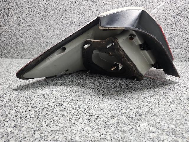 2011 Hyundai Genesis Rear,Right TailLight 92402 3M060
