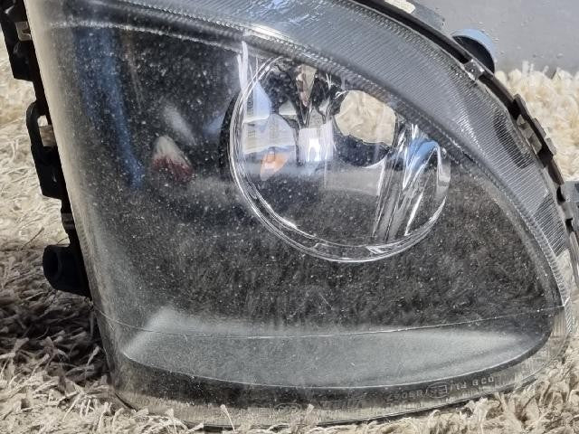 2010 BMW 520d Right Fog Light 7216886 01