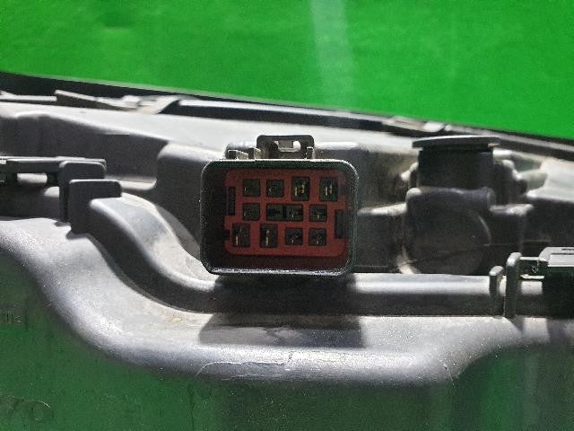 2011 Volvo S80 D5 Left Xenon Headlight 31214347
