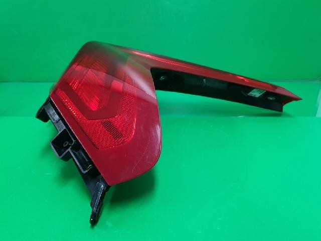 2015 Volvo V40 D2 Rear,Right TailLight 31395845