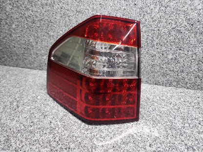 2011 KIA Mojave Rear,Left TailLight 92401 2J101