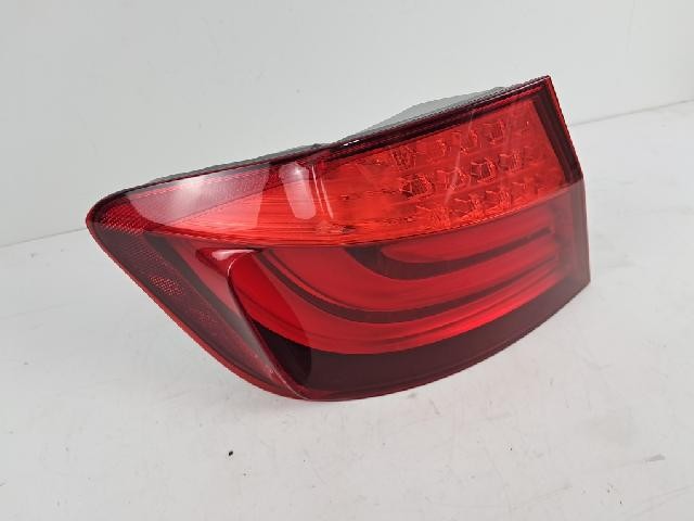 2013 BMW 528i xDrive Rear,Left TailLight