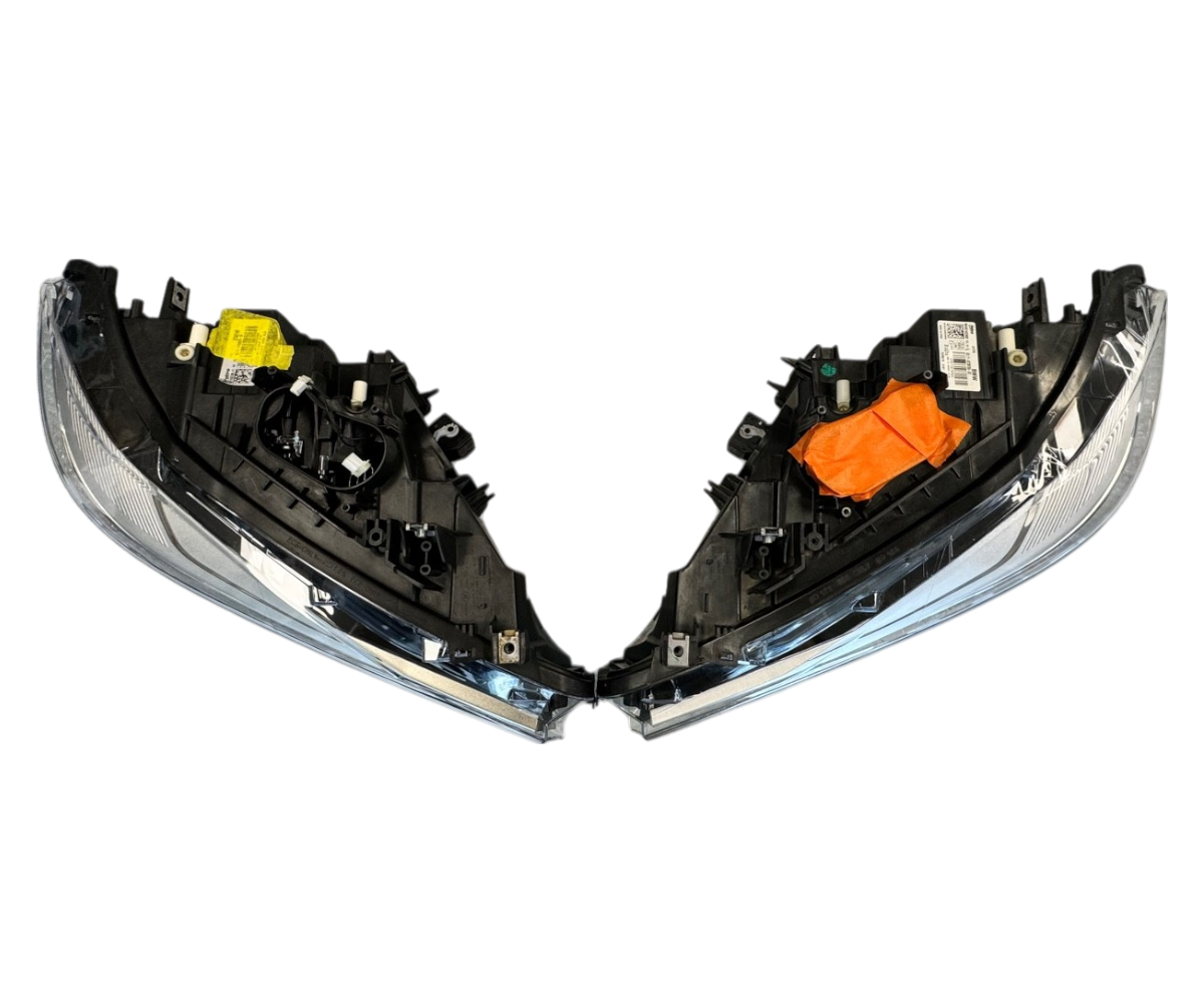 BMW 4 Series F32,F33,F36,F80,F82,F83 LCI Adaptive LED Headlight 7478157 7478158