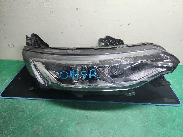 2016 Renault Talisman SM6 Right LED Headlight 26 01 0927 7R