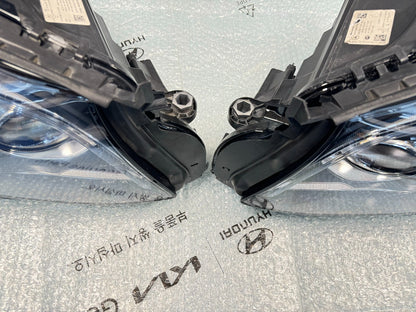 Mercedes-Benz E-class 2016-2020 PAIR Headlight Used OEM A2139069504 A2139069604