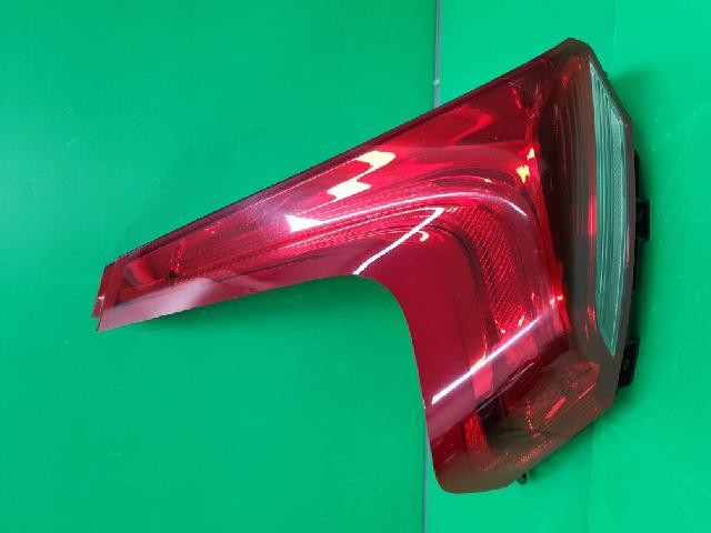 2015 Volvo V40 D2 Rear,Left TailLight 31395844