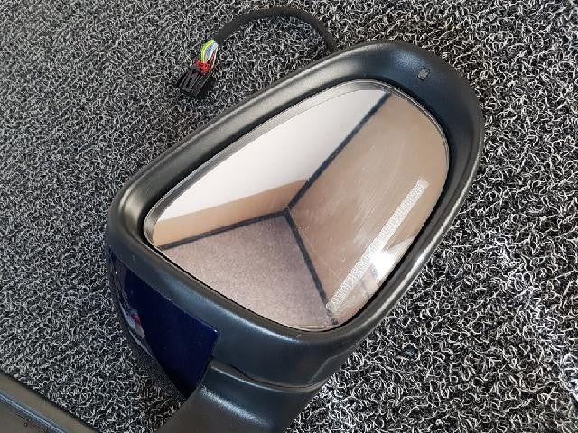 2012 Volkswagen Golf TDI Right Side Mirror