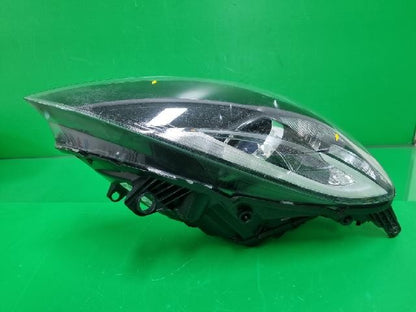 2015 Volvo V40 D2 Right Headlight 31420008