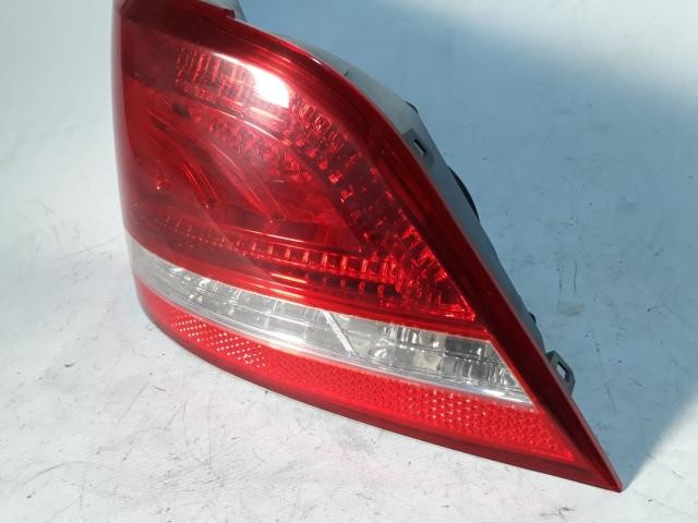 2014 Hyundai Equus GS350 Rear,Left TailLight 924013N020