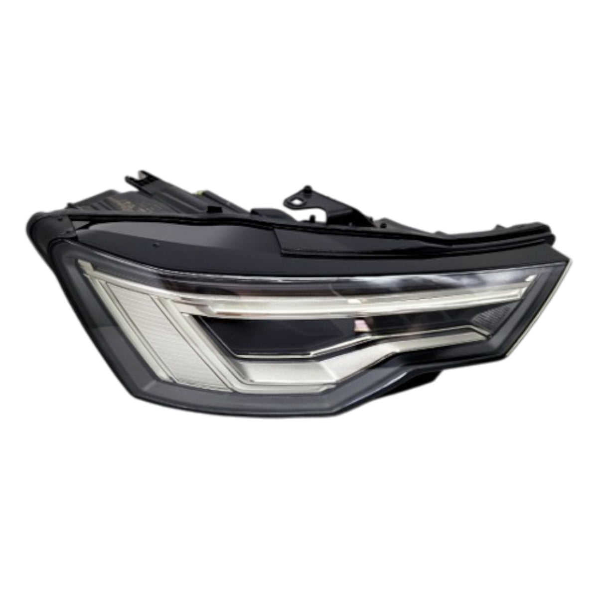 Audi A6  4K C8  Matrix LED RIGHT USED GENUINE 4K0941040