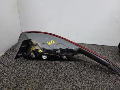 2014 Hyundai Genesis DH Rear,Left TailLight 92402B1000