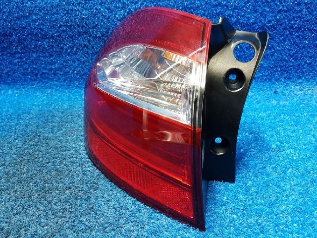 2017 KIA Rio The New Pride Rear,Left TailLight 924011W2