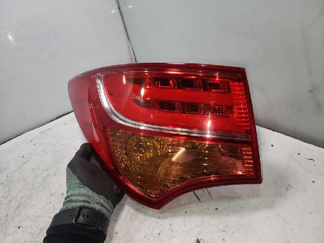 2015 Hyundai Santa Fe DM Rear,Left LED TailLight 92401 2W100