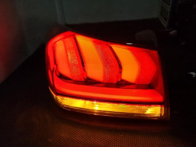 2016 Hyundai Genesis DH Rear,Left TailLight