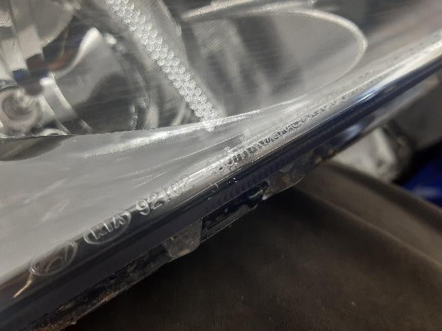 2012 KIA Cedona Grand Carnival R Right Headlight 921024J0