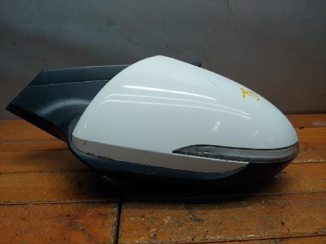 2016 Hyundai Elantra i30 Avante AD Left Side Mirror